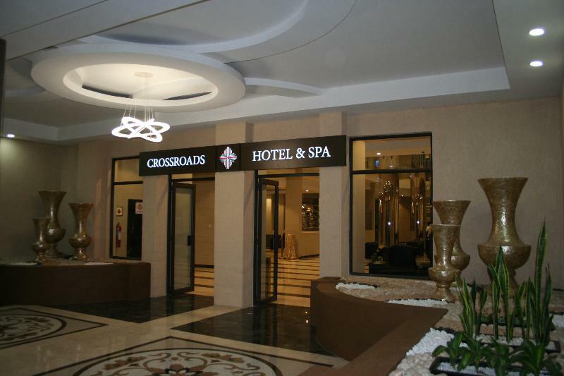Crossroads Hotel Blantyre Buitenkant foto